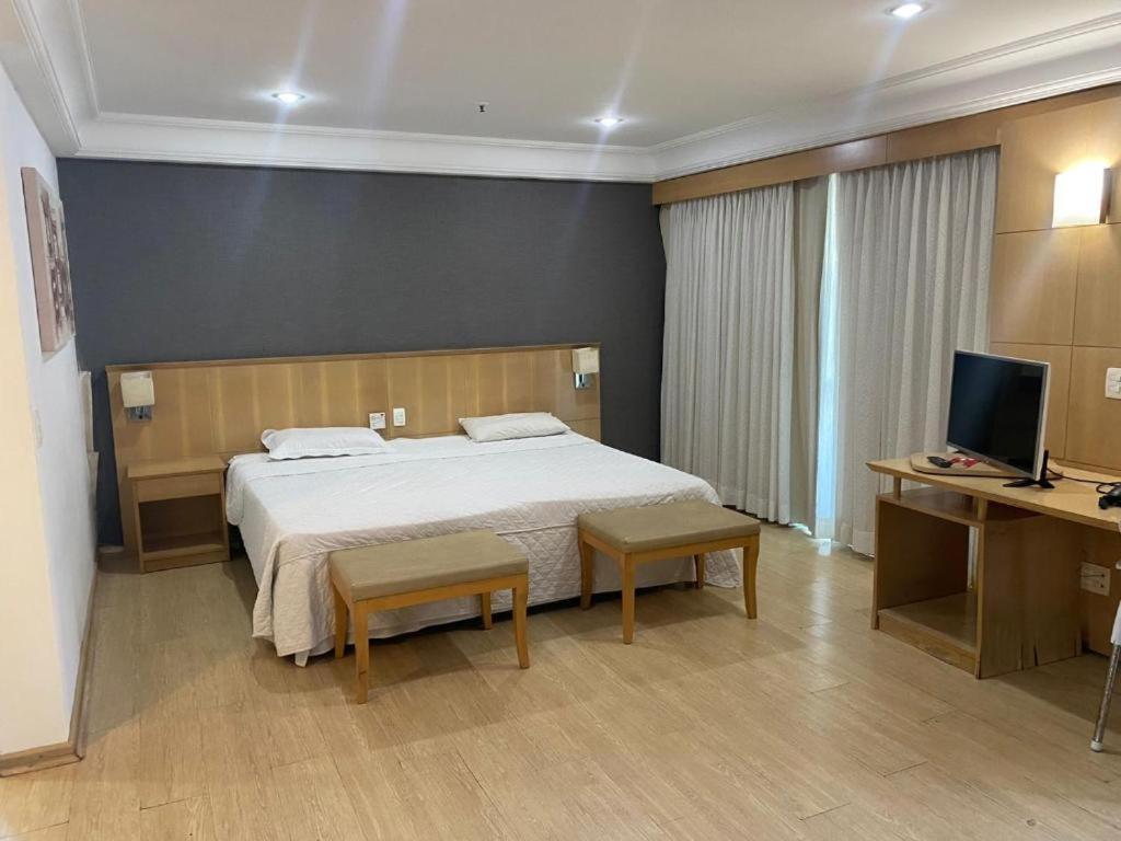 Flat Espacoso Com Piscina Barra * Río de Janeiro